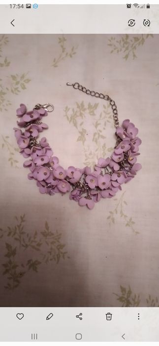 Продается женская бижутерия