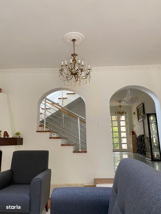 Închiriere casa individuala, 390 mp, teren 800, Gruia