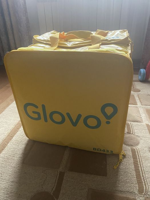 Продам термосумку Glovo