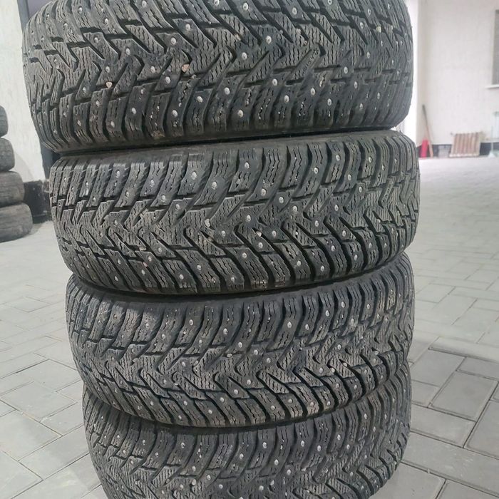 Продам шины Нокиан Хаккапелита 8