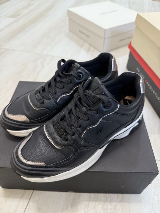 Дамски черни кецове Mexx