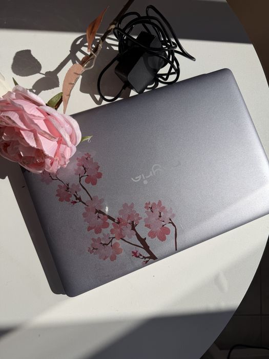 Laptop Myria impecabil