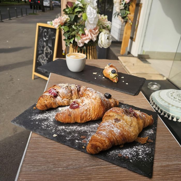 [VÂNZARE AFACERE] – Mai mult decât o cafenea: Un hub de specialitate