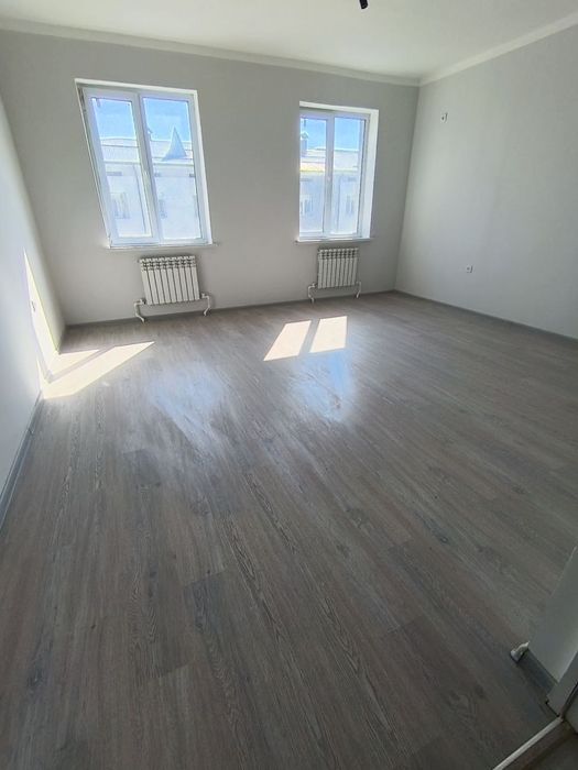 Супер цена!!! Срочно продается квартира  3 комн, 105 кв, с кадастром.