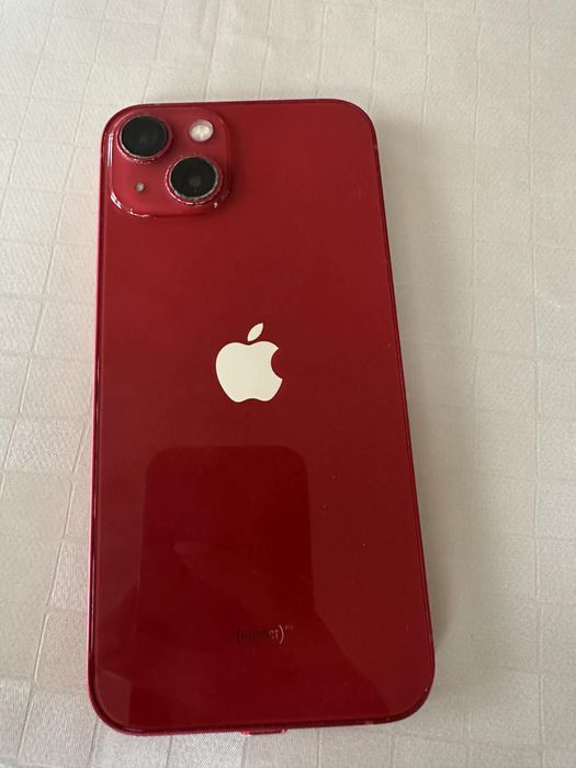 IPhone 13, 128GB, червен цвят