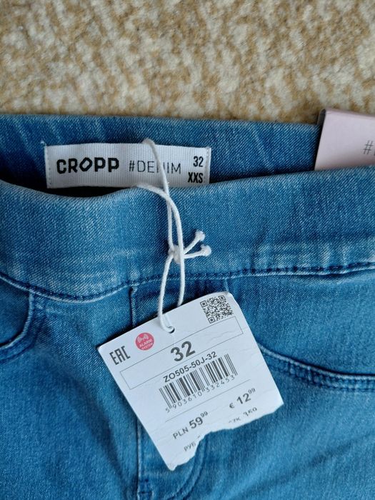 Pantaloni noi xxs de la Cropp