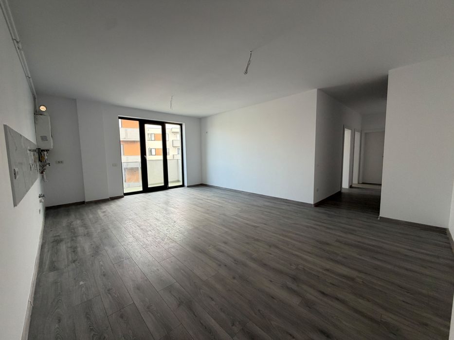 Apartament cu 3 camere