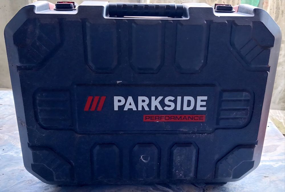 Set 3 valize scule: Makita HR2470T + Parkside Performance + Panzer –