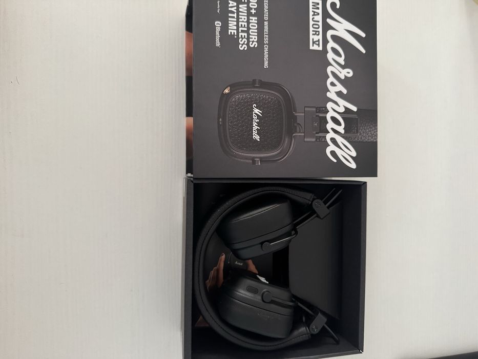 Casti Marshall negre