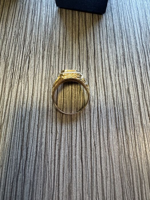 Поръчков мъжки пръстен