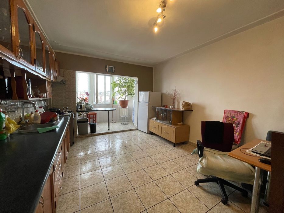 Inchiriez apartament Gheorgheni