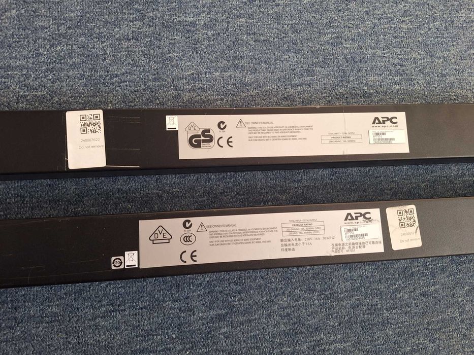 APC Rack PDU, Zero U,16 A, 230 V, (20) C13 şi (4) C19; IEC309, AP7551