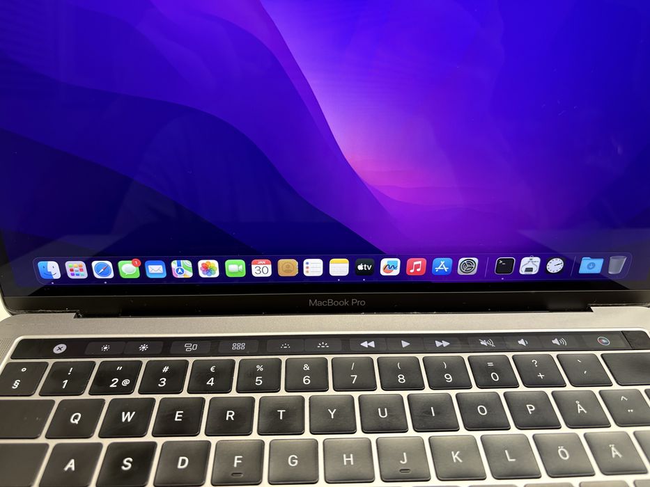 Macbook pro 2019 13-inch