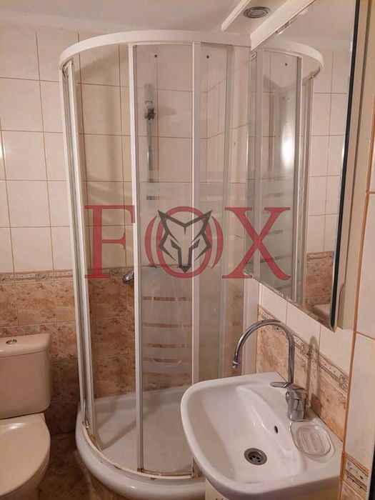 Дава се под наем Тристаен апартамент в Варна, Левски - 90 кв.м за 459 € - Снимка #8