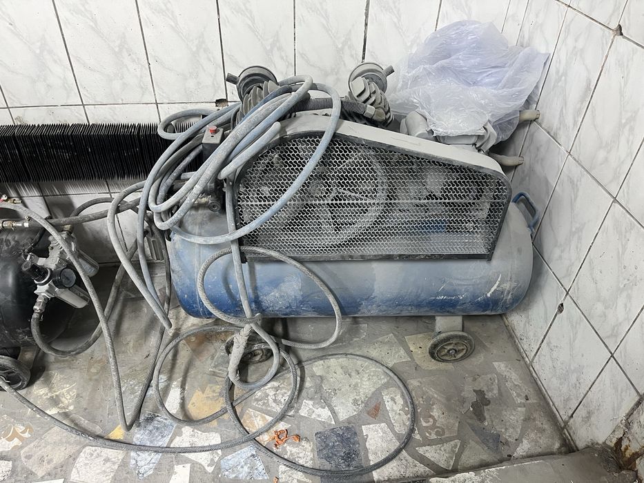 рабочий компрессор 100л