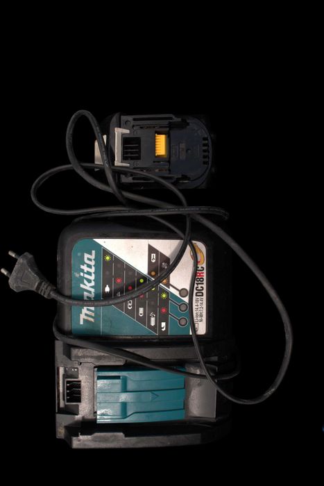 Presa electrică de sertizat Klauke EKM 60iDCF