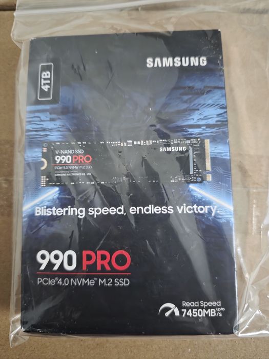 Samsung ssd 990 Pro 4 Tb sigilat