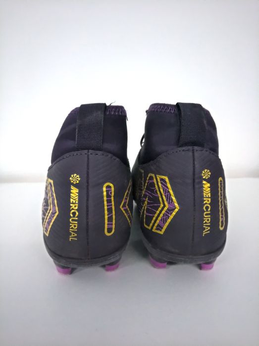 Детски бутонки NIKE Mercurial Kylian Mbappè