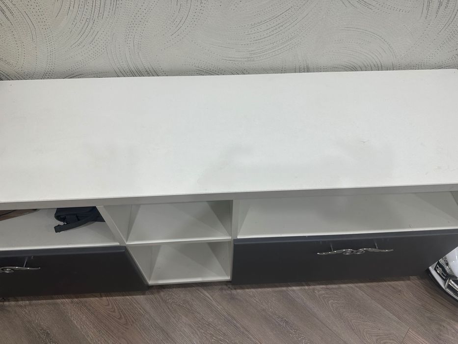 Тумба под телевизор