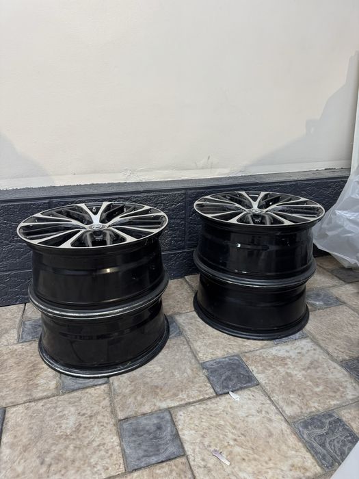 диски R18 Camry