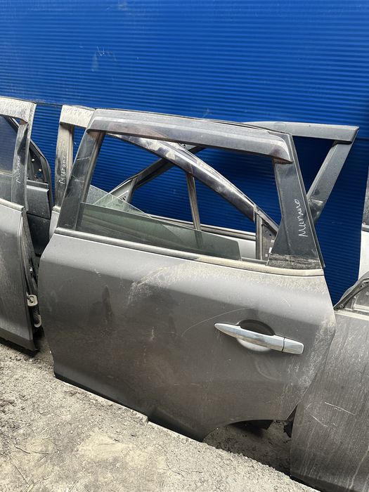 Ниссан Тиана j32 двери
