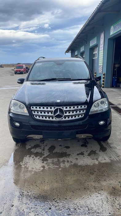Capota Mercedes ML 320 3.0 CDI W164 si alte piese din dezmembrari