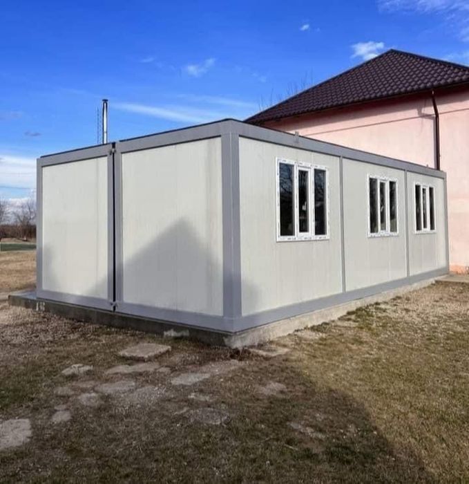 Case de locuit din containere