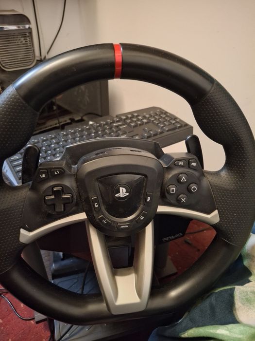 Volan ps 4 200lei pret fix!!! Produsul este nou