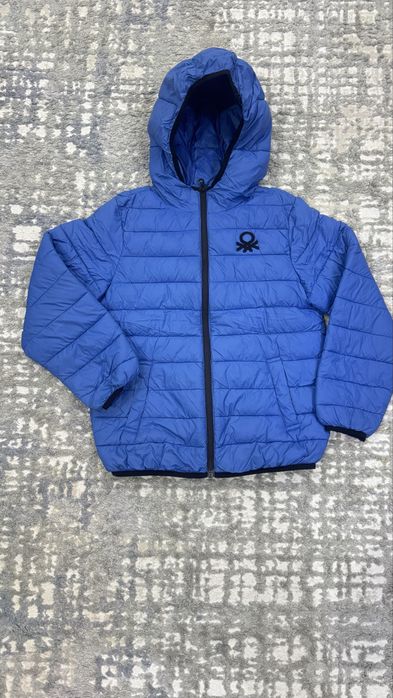 Куртка на мальчика фирмы Benetton