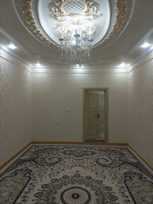 3 xonali kvartira sotiladi