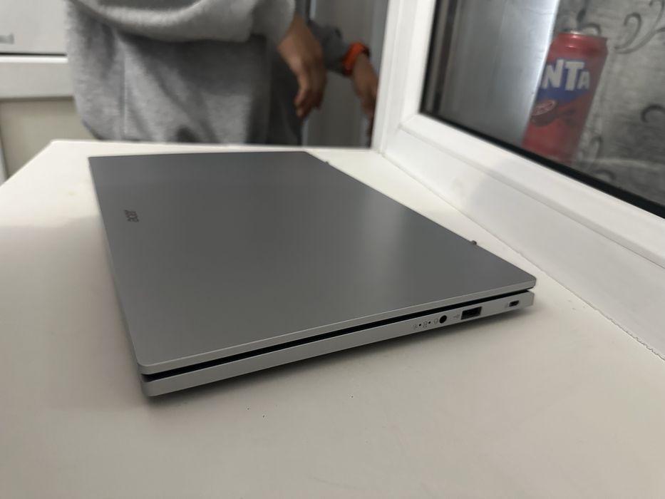Ноутбук acer 8gb