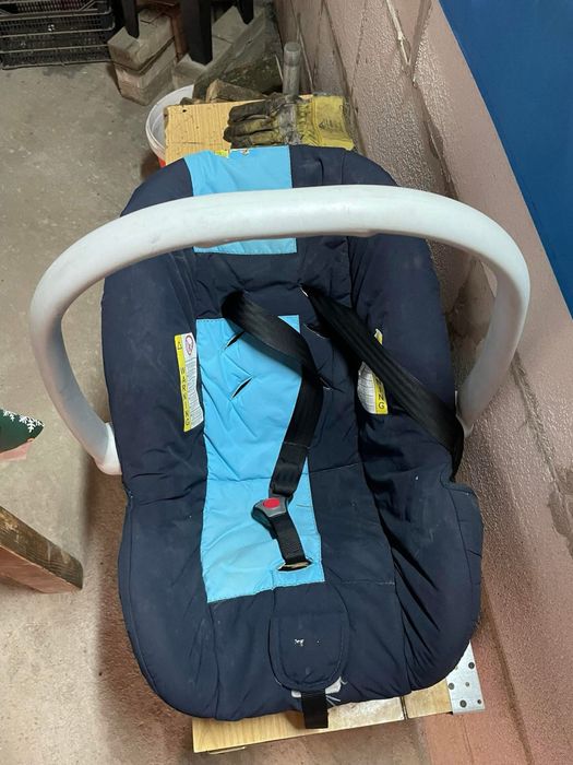 Carucior sport si scoica