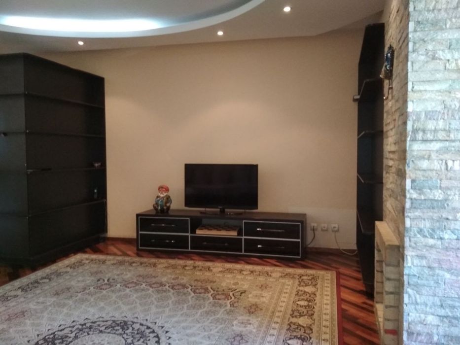 Максим Горький, Сдаю 3хкомнатеую квартиру на аренду