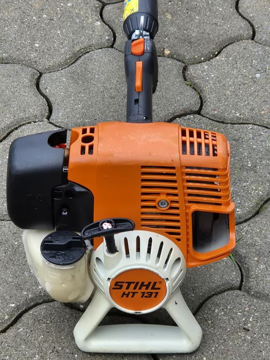 Emondor stihl ht 131 drujba de înălțime