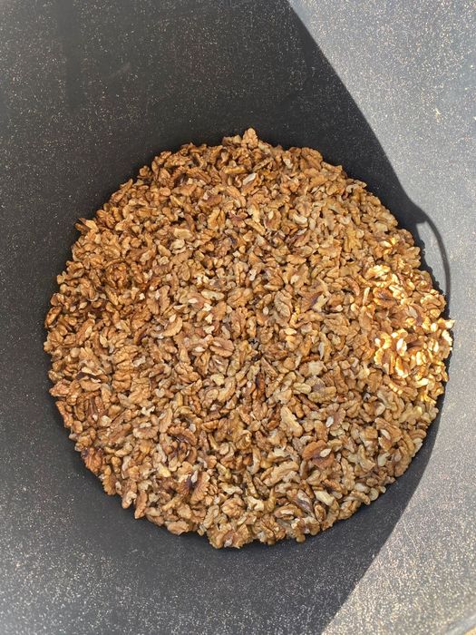 Vand miez de nuca calitate superioara