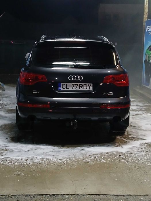 Vand Audi Q7 Facelift