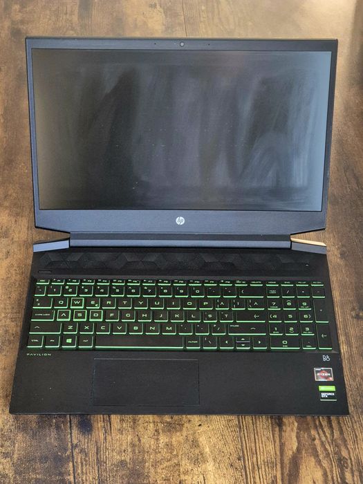 HP Pavilion Gaming 15 (Ryzen 5 / GTX 1650 / 8GB RAM / FHD)