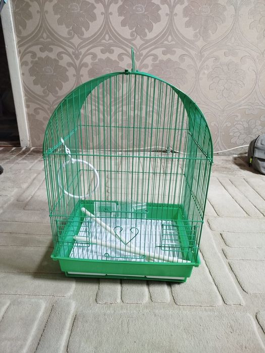 Продам клетку для попугая