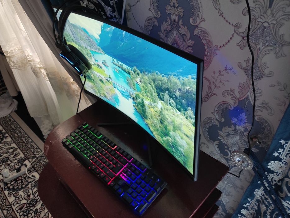 Zefler stol kampyuter uyin uchun  650$ kelishamiz Samarqand viloyati