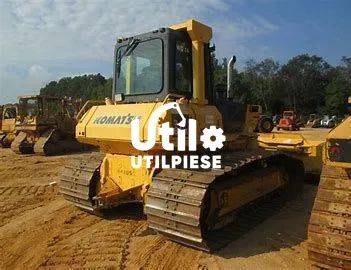 Dezmembrare Buldozer Komatsu D61PX-15 D61EX-15 D65EX-15 + piese