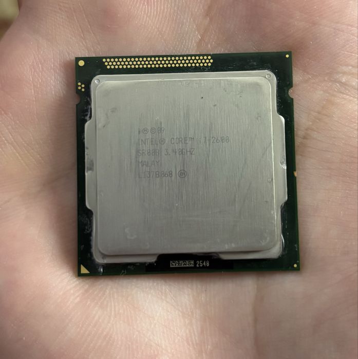 Процессор Intel Core i7 2600