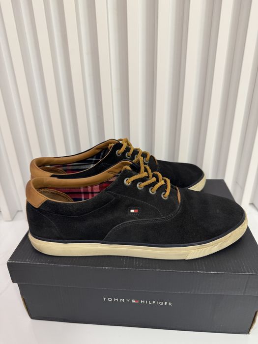 Tenisi Tommy Hilfiger