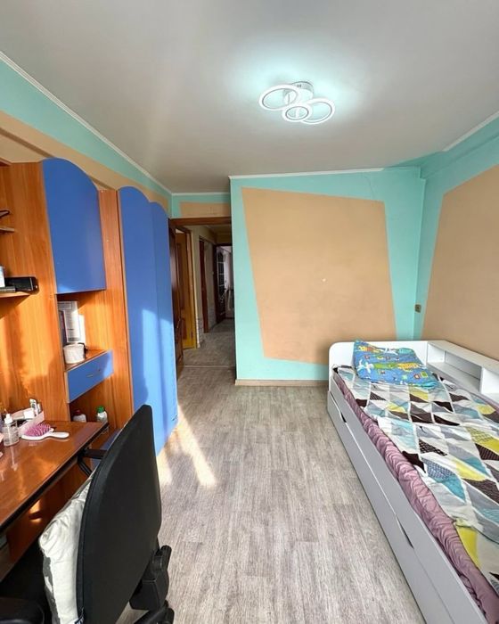 Продам 3-х комн. квартиру, Мызы, 5/1