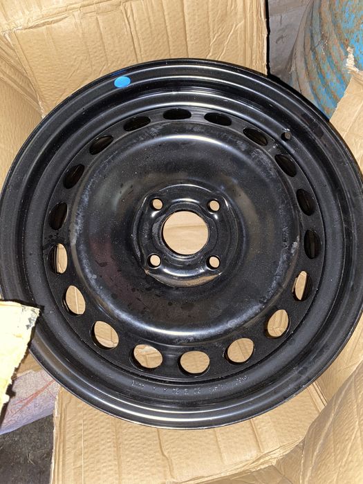 Продам диск на 15 новый