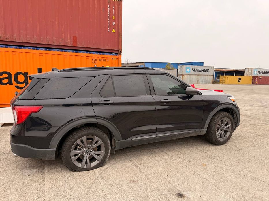 Продам форд Эксплорер 2021 года