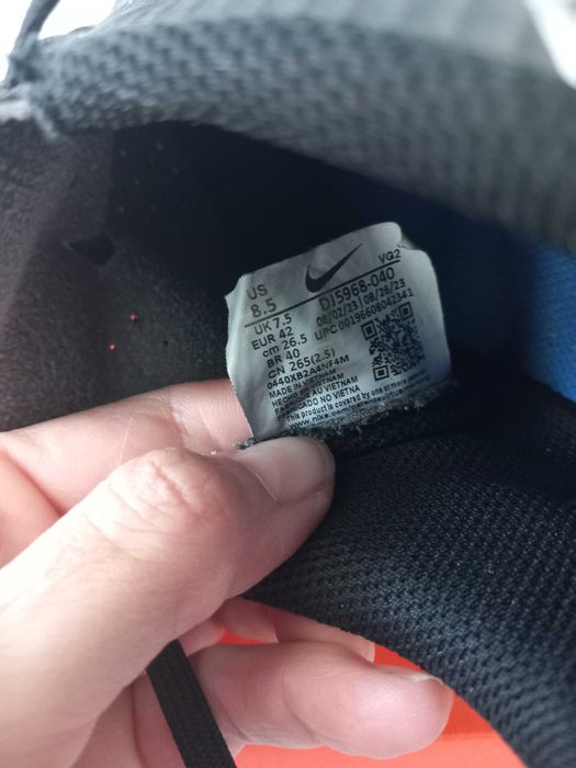 Футболни обувки  Nike - бутонки, стоножки