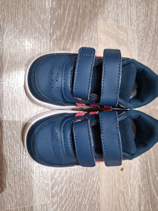 Детски маратонки адидас 21