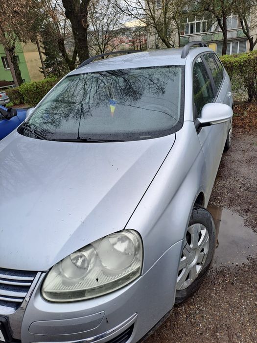 Vând golf 5 1.9 TDI