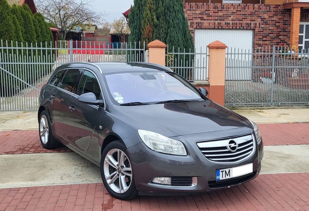 Opel insignia 2.0 Diesel 130 cp an 2013 euro 5