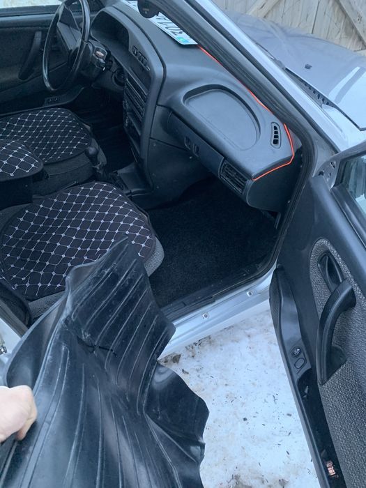 Продам машину срочно